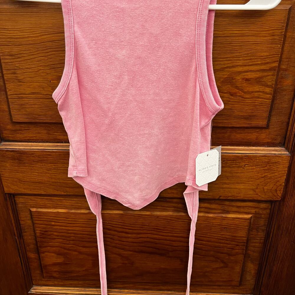 Altar'd State Tie Back Tank Top Pink size XS Women's $35 NWT's - Picture 4 of 13